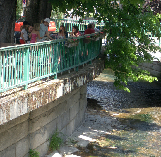 Uferverbau - Gasthof zur Linde